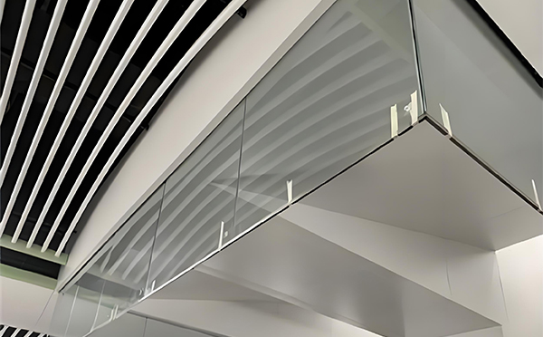 神木玻璃挡烟垂壁