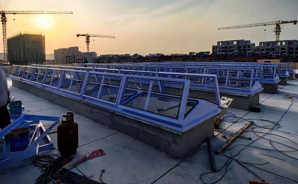 消防神木排烟窗怎么选择尺寸